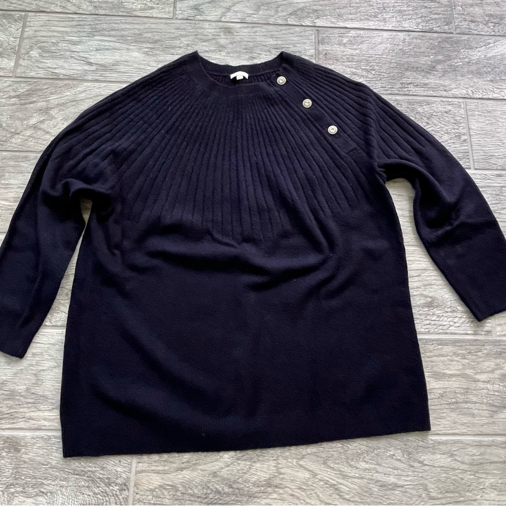 🛍️Talbots Dark Blue Knit Sweater with Silver Buttons